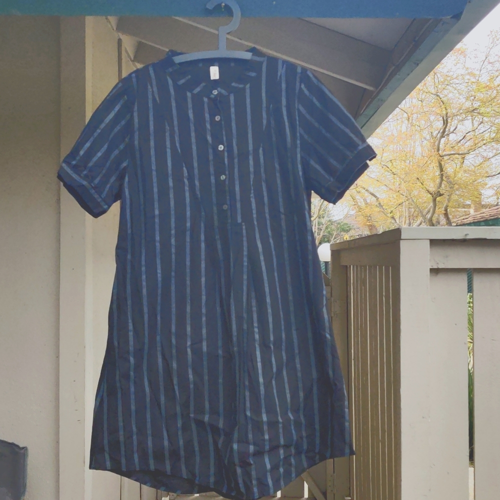 Black n gray striped shirt